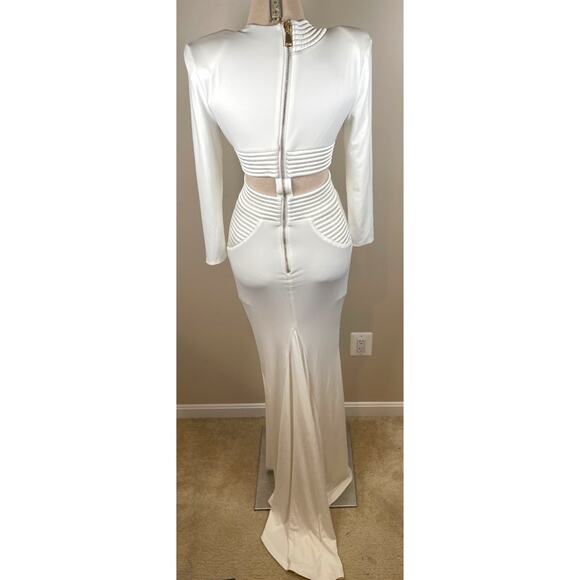 Zhivago Go On Your Own Way Long Sleeve Cutout White Maxi Gown Size 4 - Picture 8 of 11